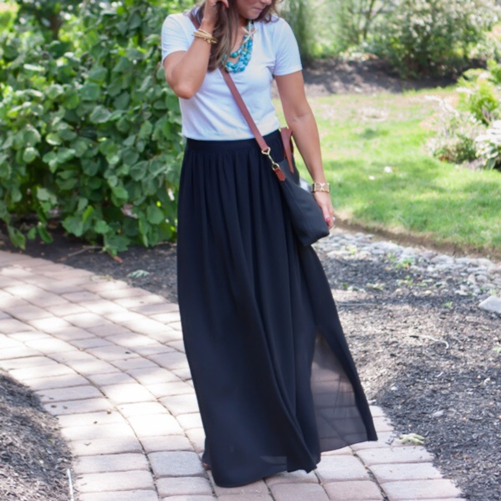 Banana Republic Flowing Long Black Maxi Skirt 0p